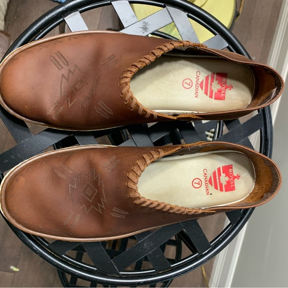 leather slip ons - Picture 2 of 5